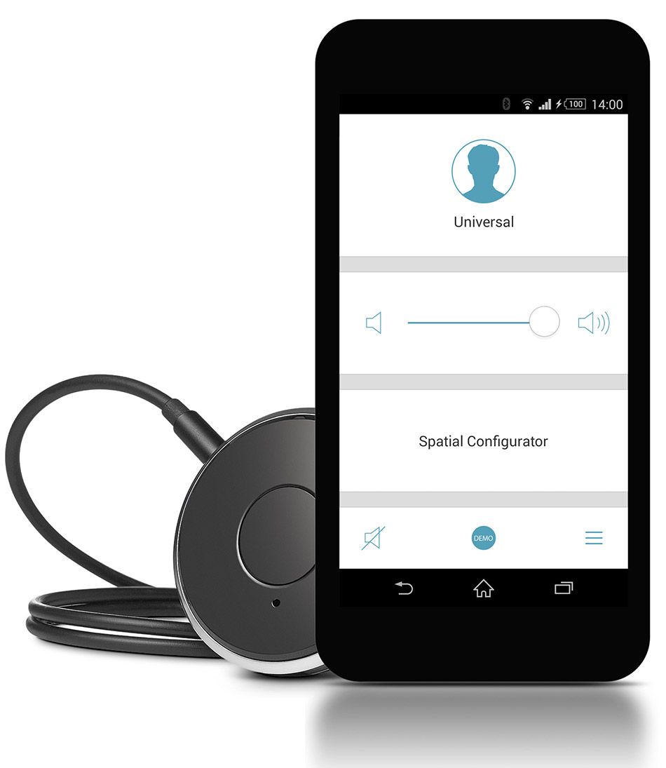 easyTek-App: Komfortable Bedienung. Besonders komfortabel bedienbar und mit noch mehr Funktionen ausgestattet ist easyTek mit der easyTek-App. Hörprogramme oder Audioquellen können direkt angewählt werden, der Batteriestatus der Hörsysteme wird angezeigt und es sind zwei neue Bedienfunktionen hinzugekommen:
